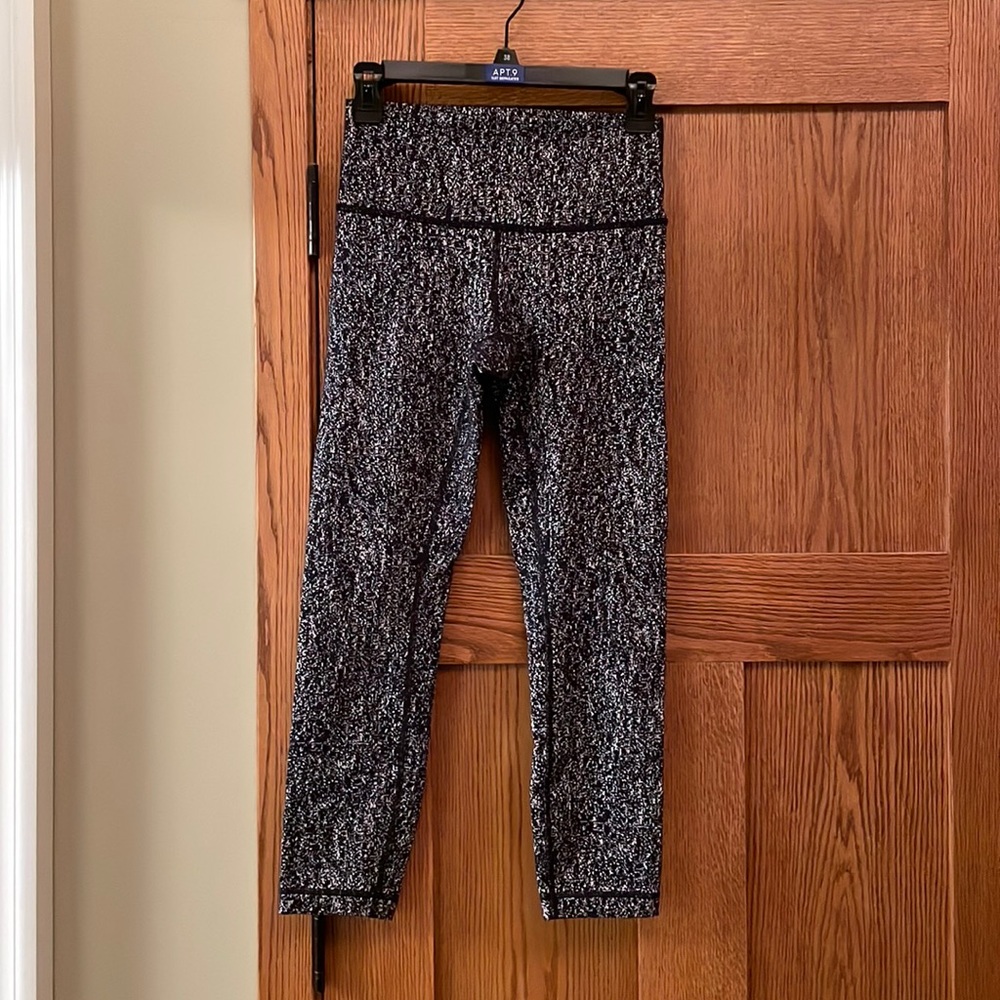 Lululemon thick textured tights